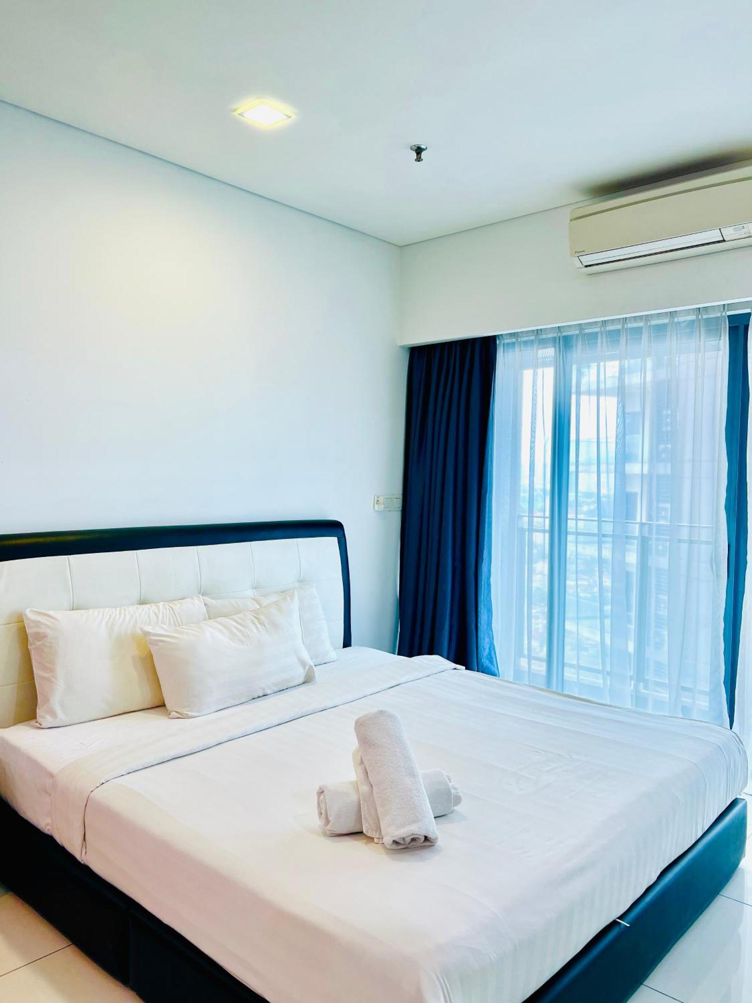 Apartment The Summer Klcc By Classy *