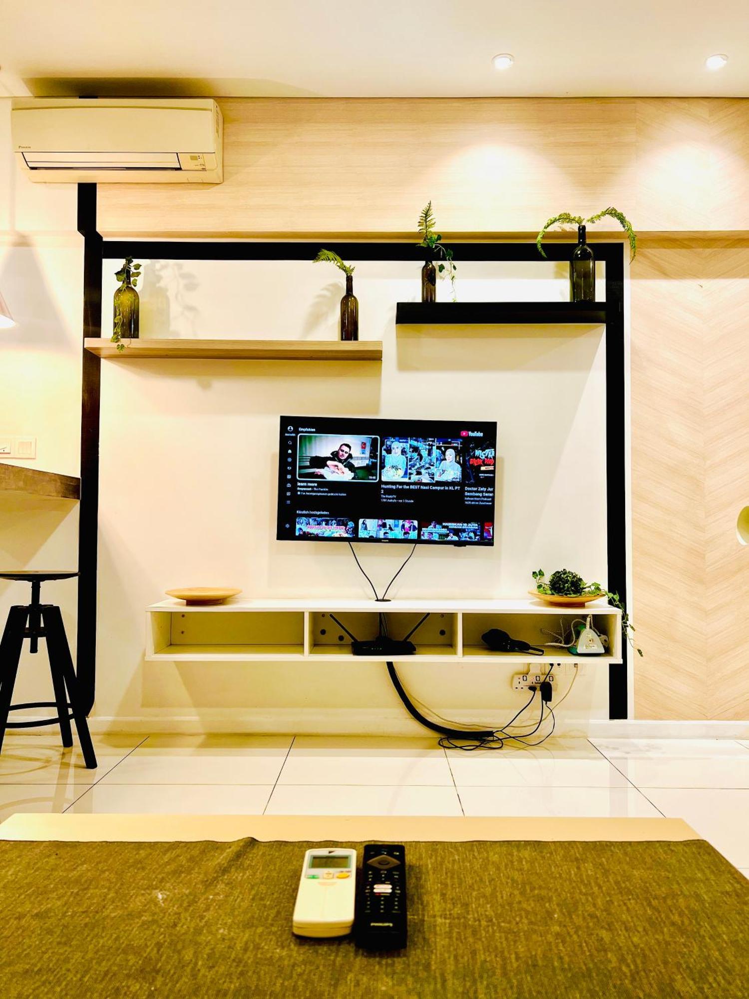 The Summer Klcc By Classy Apartment