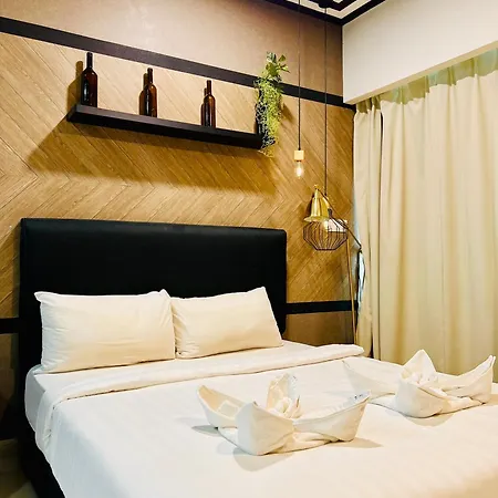 The Summer Suite Klcc By Classy Home Kuala Lumpur Exterior photo