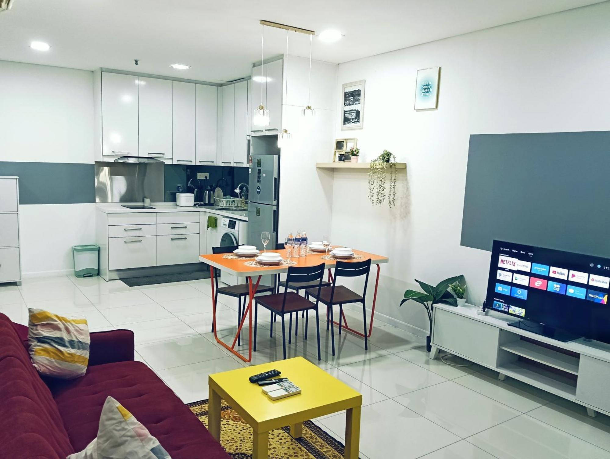 The Summer Klcc By Classy Apartment