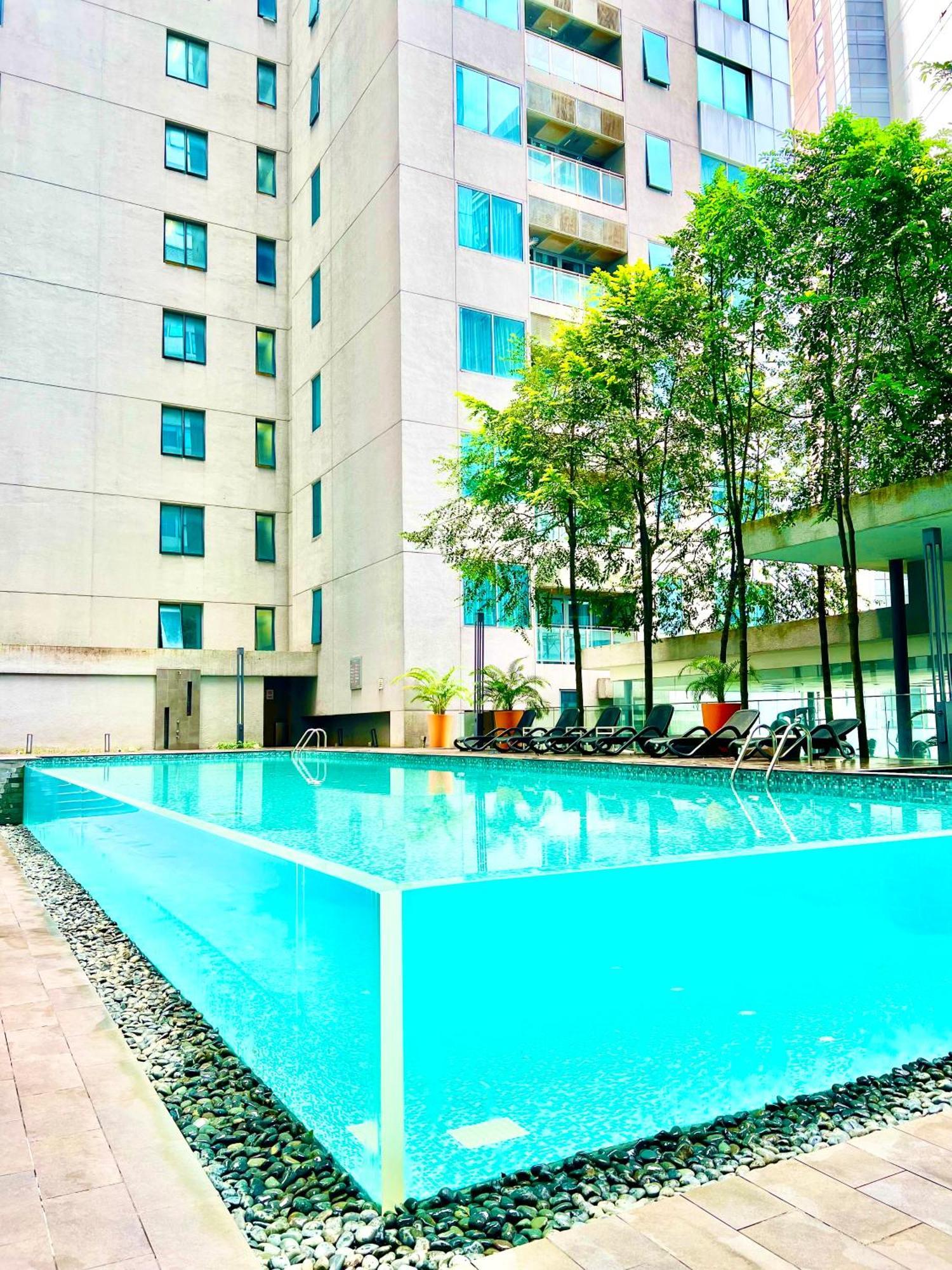 The Summer Klcc By Classy Apartment